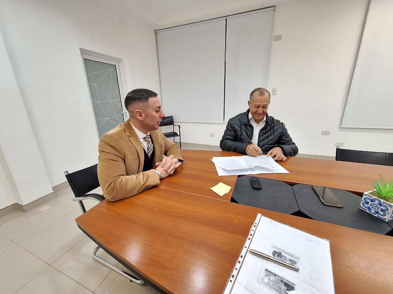 PAPP FIRMÓ CONVENIO CON LA UNCAUS Y AVANZA EN LA CONCRECIÓN DE UN EDIFICIO UNIVERSITARIO PROPIO PARA VILLA ÁNGELA